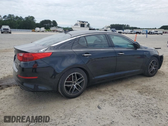 2015 Kia Optima EX z VIN 5XXGN4A7XFG376859, wystawiony jako Copart lot #56936755 z przebiegiem 122 440 mil mil oraz Szkoda całkowita • Salvage title. Historia ofert i sprzedaży dostępna na DreamBid. Obrazek 3.