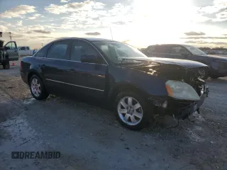 2005 Ford Five Hundred SEL with VIN 1FAFP241X5G133986, listed as a Copart auction lot 83813514 with Not Provided miles and Salvage Title. Bid and sale history available at carsss.com. Image 4.