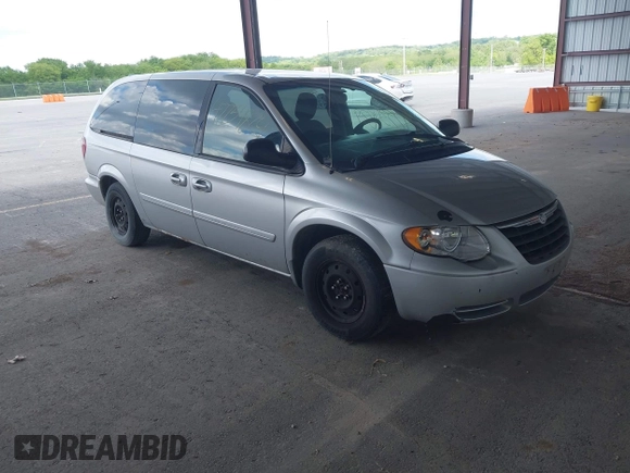 2006 Chrysler Town & Country LX z VIN 2A4GP44R66R793727, wystawiony jako IAAI lot #42234829 z przebiegiem 222 226 mil mil oraz . Historia ofert i sprzedaży dostępna na DreamBid. Obrazek 1.