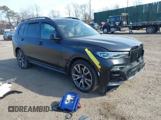 2022 BMW X7 M50i with VIN 5UXCX6C03N9M51772, listed as a IAAI auction lot 41780026 with 26,001 mi miles. Bid and sale history available at carsss.com. Image 1.