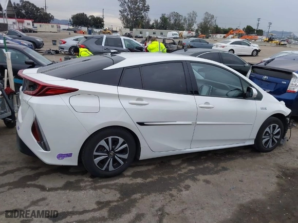 2018 Toyota Prius Prime Plus with VIN JTDKARFP8J3101625, listed as a IAAI auction lot 41768828 with NaN miles. Bid and sale history available at carsss.com. Image 14.