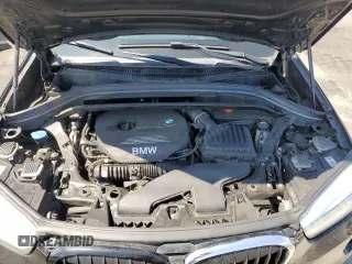 2018 BMW X1 xDrive28i z VIN WBXHT3C33J5L24441, wystawiony jako Copart lot #60468645 z przebiegiem 83 339 mil mil oraz Szkoda całkowita • Salvage title. Historia ofert i sprzedaży dostępna na DreamBid. Obrazek 11.