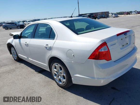 2010 Ford Fusion SE with VIN 3FAHP0HA4AR293386, listed as a IAAI auction lot 41978355 with 123,323 mi miles and . Bid and sale history available at DreamBid. Image 3.