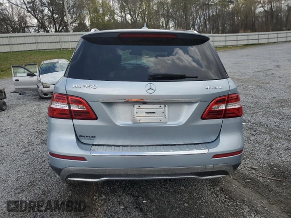 2015 Mercedes-Benz M ML 350 with VIN 4JGDA5HB8FA527137, listed as a Copart auction lot 50331045 with Not Provided miles and Salvage Title. Bid and sale history available at carsss.com. Image 6.