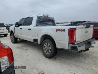 2024 Ford Super Duty F-250 SRW XL with VIN 1FT7W2BN2RED65099, listed as a Copart auction lot 46149515 with 15,171 mi miles and Salvage Title. Bid and sale history available at carsss.com. Image 2.