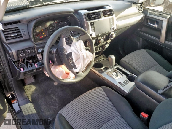 2021 Toyota 4Runner SR5 with VIN JTEEU5JR9M5236218, listed as a Copart auction lot 49112805 with 90,453 mi miles and Salvage title. Bid and sale history available at DreamBid. Image 8.