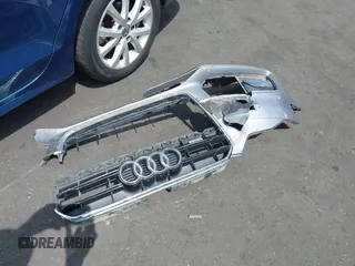 2015 Audi A5 Premium Plus z VIN WAUMFAFH6FN006946, wystawiony jako IAAI lot #42188356 z przebiegiem 147 402 mil mil oraz . Historia ofert i sprzedaży dostępna na DreamBid. Obrazek 12.