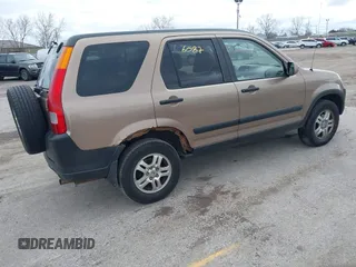 2002 Honda CR-V EX with VIN JHLRD788X2C072925, listed as a IAAI auction lot 42046087 with 184,946 mi miles. Bid and sale history available at carsss.com. Image 4.