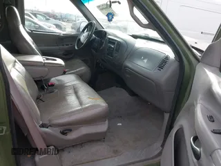 1997 Ford F-150 XL with VIN 1FTDX1861VKA60604, listed as a IAAI auction lot 41060909 with 269,715 mi miles. Bid and sale history available at carsss.com. Image 5.