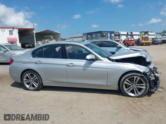2016 BMW 3 Series 328i z VIN WBA8E9C56GK646297, wystawiony jako IAAI lot #42295893 z przebiegiem 80 134 mil mil oraz . Historia ofert i sprzedaży dostępna na DreamBid. Obrazek 14.