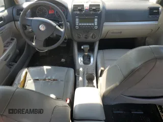 2007 Volkswagen Jetta 2.5 z VIN 3VWSF71K77M092907, wystawiony jako Copart lot #46819635 z przebiegiem 234 826 mil mil oraz Nie do naprawy • Non repairable. Historia ofert i sprzedaży dostępna na DreamBid. Obrazek 8.