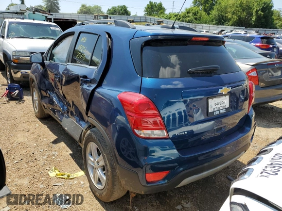 2020 Chevrolet Trax LT z VIN KL7CJLSB5LB329731, wystawiony jako Copart lot #52688482 z przebiegiem 25 658 mil mil oraz Nie do naprawy. Historia ofert i sprzedaży dostępna na DreamBid. Obrazek 3.