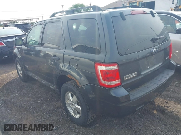 2008 Ford Escape XLT с VIN 1FMCU93108KE60815, выставлен на аукционе IAAI как лот 42504139 с пробегом 138 911 миль миль и . История ставок и продаж доступна на DreamBid. Изображение 3.