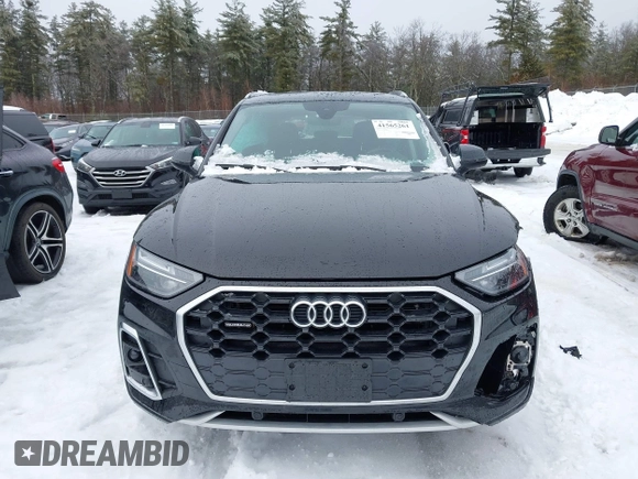 2024 Audi Q5 S line Premium with VIN WA1GAAFY2R2066205, listed as a IAAI auction lot 41565261 with 20,052 mi miles. Bid and sale history available at carsss.com. Image 12.