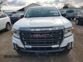 2021 GMC Canyon 4WD AT4 w/Leather with VIN 1GTG6FEN0M1100300, listed as a Copart auction lot 82281314 with 60,086 mi miles and Non Repairable. Bid and sale history available at carsss.com. Image 5.
