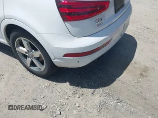2015 Audi Q3 Premium Plus z VIN WA1EFCFS7FR012210, wystawiony jako IAAI lot #42771683 z przebiegiem 229 799 mil mil oraz . Historia ofert i sprzedaży dostępna na DreamBid. Obrazek 6.