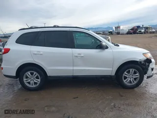 2011 Hyundai Santa Fe GLS with VIN 5XYZGDAB4BG016385, listed as a IAAI auction lot 41067744 with 181,501 mi miles. Bid and sale history available at carsss.com. Image 14.