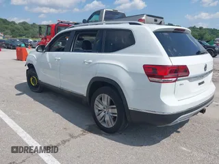2019 Volkswagen Atlas SEL with VIN 1V2ER2CA0KC512305, listed as a IAAI auction lot 42400428 with 137,516 mi miles and . Bid and sale history available at DreamBid. Image 3.
