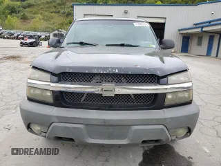2002 Chevrolet Avalanche with VIN 3GNEK13T42G168855, listed as a Copart auction lot 71682084 with 179,918 mi miles and Salvage Title. Bid and sale history available at carsss.com. Image 5.
