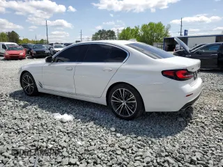 2022 BMW 5 Series 540i xDrive with VIN WBA73BJ06NWX59060, listed as a Copart auction lot 52142645 with 33,678 mi miles and Salvage title. Bid and sale history available at DreamBid. Image 2.