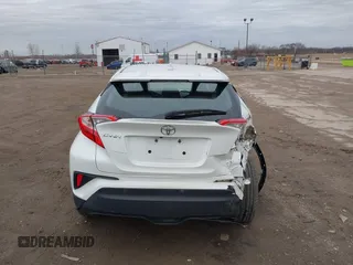 2020 Toyota C-HR LE z VIN NMTKHMBX4LR105143, wystawiony jako IAAI lot #41731044 z przebiegiem 46 236 mil mil oraz . Historia ofert i sprzedaży dostępna na DreamBid. Obrazek 15.
