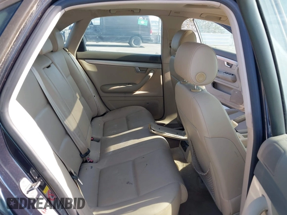2002 Audi A4 с VIN WAULC58E32A129166, выставлен на аукционе IAAI как лот 42381790 с пробегом 101 985 миль миль и . История ставок и продаж доступна на DreamBid. Изображение 8.