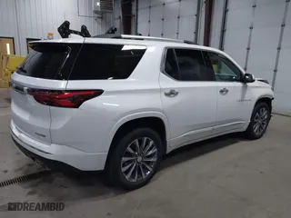 2023 Chevrolet Traverse Premier with VIN 1GNEVKKW0PJ180385, listed as a IAAI auction lot 41214484 with 26,830 mi miles. Bid and sale history available at carsss.com. Image 4.