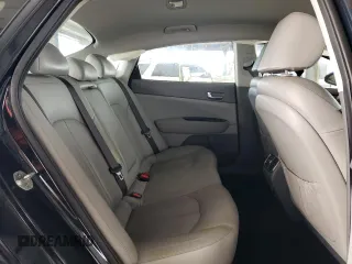 2017 Kia Optima EX z VIN KNAGV4LD3H5010779, wystawiony jako Copart lot #49515185 z przebiegiem 87 912 mil mil oraz Szkoda całkowita • Salvage title. Historia ofert i sprzedaży dostępna na DreamBid. Obrazek 11.