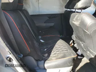 2020 Toyota Highlander L z VIN 5TDCZRAH4LS506413, wystawiony jako Copart lot #46487365 z przebiegiem 115 612 mil mil oraz Szkoda całkowita • Salvage title. Historia ofert i sprzedaży dostępna na DreamBid. Obrazek 10.