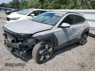 2024 Hyundai Kona SEL с VIN KM8HC3AB4RU098477, выставлен на аукционе Copart как лот 55991935 с пробегом 6 432 миль миль и Списание • Salvage title. История ставок и продаж доступна на DreamBid. Изображение 1.