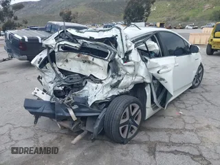 2017 Toyota Prius Two with VIN JTDKARFU3H3031631, listed as a IAAI auction lot 41765402 with 1 mi miles. Bid and sale history available at carsss.com. Image 4.