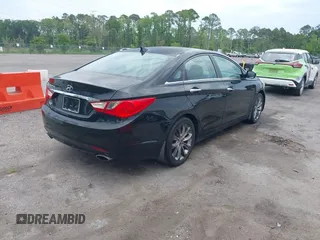 2011 Hyundai Sonata Limited with VIN 5NPEC4ACXBH305881, listed as a IAAI auction lot 42211431 with 148,387 mi miles and . Bid and sale history available at carsss.com. Image 4.