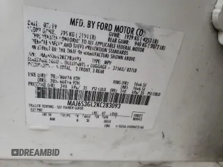 2019 Ford EcoSport SE z VIN MAJ6S3GL2KC283093, wystawiony jako Copart lot #84455354 z przebiegiem Nie podano mil oraz Nie do naprawy • Non repairable. Historia ofert i sprzedaży dostępna na DreamBid. Obrazek 12.