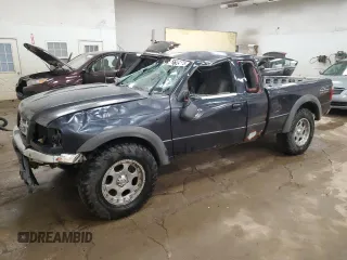 2001 Ford Ranger XL Fleet with VIN 1FTZR15E41TA57115, listed as a Copart auction lot 53724475 with 283,592 mi miles and Clean Title. Bid and sale history available at DreamBid. Image 1.