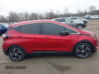 2023 Chevrolet Bolt EV 2LT z VIN 1G1FX6S08P4119657, wystawiony jako IAAI lot #41475032 z przebiegiem 27 504 mil mil oraz . Historia ofert i sprzedaży dostępna na DreamBid. Obrazek 13.