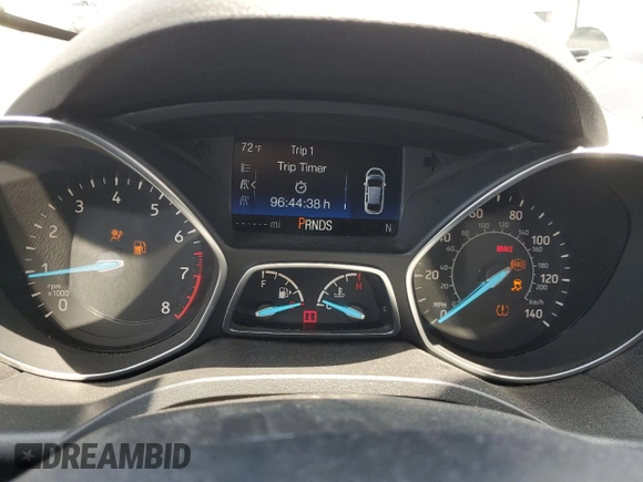 2017 Ford Escape SE z VIN 1FMCU0G92HUD20328, wystawiony jako Copart lot #55181485 z przebiegiem Nie podano mil oraz Szkoda całkowita • Salvage title. Historia ofert i sprzedaży dostępna na DreamBid. Obrazek 9.