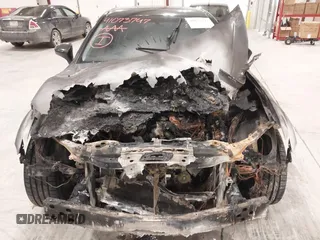 2015 Lexus GS 350 with VIN JTHCE1BL8FA000762, listed as a IAAI auction lot 41073747 with Not Provided miles and . Bid and sale history available at carsss.com. Image 6.