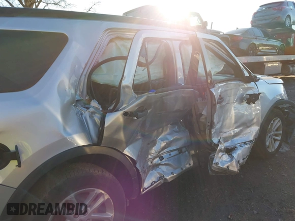 2016 Ford Explorer with VIN 1FM5K8B86GGA05573, listed as a IAAI auction lot 41199159 with 142,950 mi miles and . Bid and sale history available at carsss.com. Image 6.
