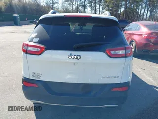 2015 Jeep Cherokee Limited with VIN 1C4PJMDS7FW688762, listed as a IAAI auction lot 41709877 with 154,499 mi miles. Bid and sale history available at carsss.com. Image 16.