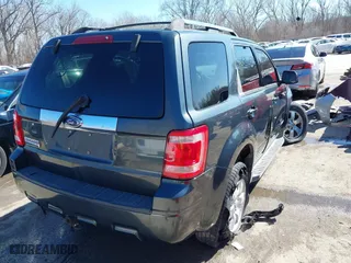 2008 Ford Escape Limited with VIN 1FMCU04188KB04056, listed as a IAAI auction lot 41679571 with 240,625 mi miles. Bid and sale history available at carsss.com. Image 4.