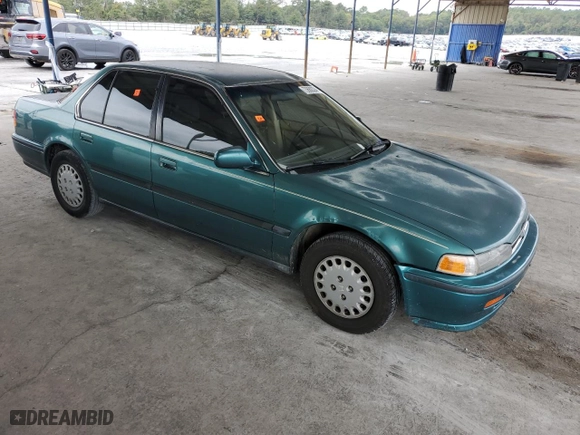 1993 Honda Accord LX with VIN 1HGCB7553PA167124, listed as a Copart auction lot 73680324 with 357564 miles and Salvage Title. Bid and sale history available at carsss.com. Image 4.