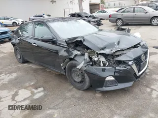 2019 Nissan Altima S with VIN 1N4BL4BV2KN317158, listed as a IAAI auction lot 42058292 with 109,466 mi miles and . Bid and sale history available at carsss.com. Image 1.