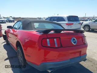 2010 Ford Mustang GT with VIN 1ZVBP8FH5A5149179, listed as a IAAI auction lot 41776388 with 76,862 mi miles and . Bid and sale history available at DreamBid. Image 3.