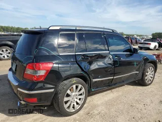 2011 Mercedes-Benz GLK 350 with VIN WDCGG5GB8BF598086, listed as a Copart auction lot 67445244 with 136,508 mi miles and Salvage Title. Bid and sale history available at DreamBid. Image 3.