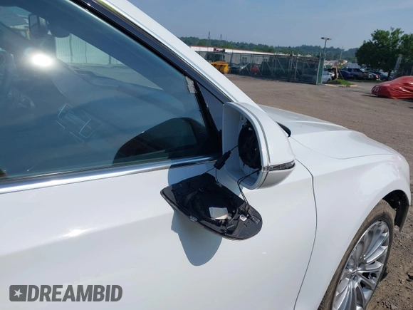 2015 Audi A8 3.0T z VIN WAU3GAFD4FN020897, wystawiony jako IAAI lot #42480222 z przebiegiem 68 894 mil mil oraz . Historia ofert i sprzedaży dostępna na DreamBid. Obrazek 16.