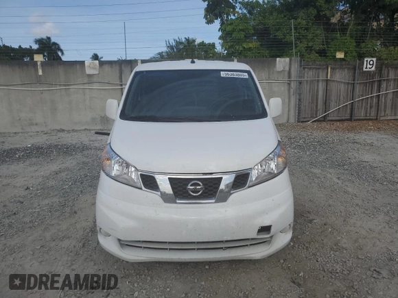 2015 Nissan NV200 SV with VIN 3N6CM0KN2FK707559, listed as a Copart auction lot 56383805 with 147,827 mi miles and Salvage title. Bid and sale history available at DreamBid. Image 5.