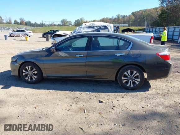 2014 Honda Accord LX z VIN 1HGCR2F37EA002010, wystawiony jako IAAI lot #40781156 z przebiegiem 149 693 mil mil oraz . Historia ofert i sprzedaży dostępna na DreamBid. Obrazek 13.
