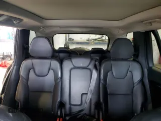 2017 Volvo XC90 Momentum with VIN YV4A22PK4H1165103, listed as a Copart auction lot 59470585 with 76,313 mi miles and Salvage title. Bid and sale history available at DreamBid. Image 10.