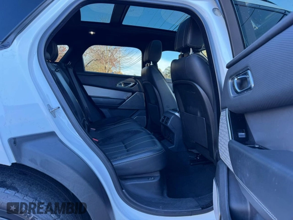 2018 Land Rover Range Rover Velar R-Dynamic SE z VIN SALYL2RN8JA760489, wystawiony jako Copart lot #87446914 z przebiegiem 117 641 mil mil oraz Czysty tytuł • Clean title. Historia ofert i sprzedaży dostępna na DreamBid. Obrazek 6.