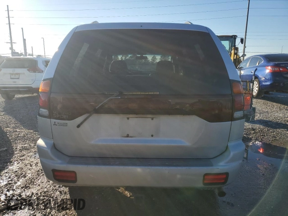 2003 Mitsubishi Montero ES z VIN JA4LS21H13J005577, wystawiony jako Copart lot #41415375 z przebiegiem 171 037 mil mil oraz Szkoda całkowita • Salvage title. Historia ofert i sprzedaży dostępna na DreamBid. Obrazek 6.
